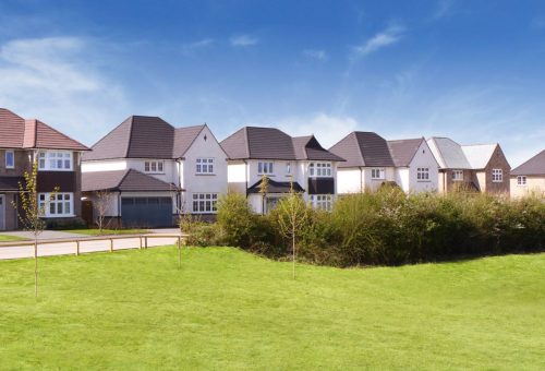 redrow-new-build-homes-streetscene